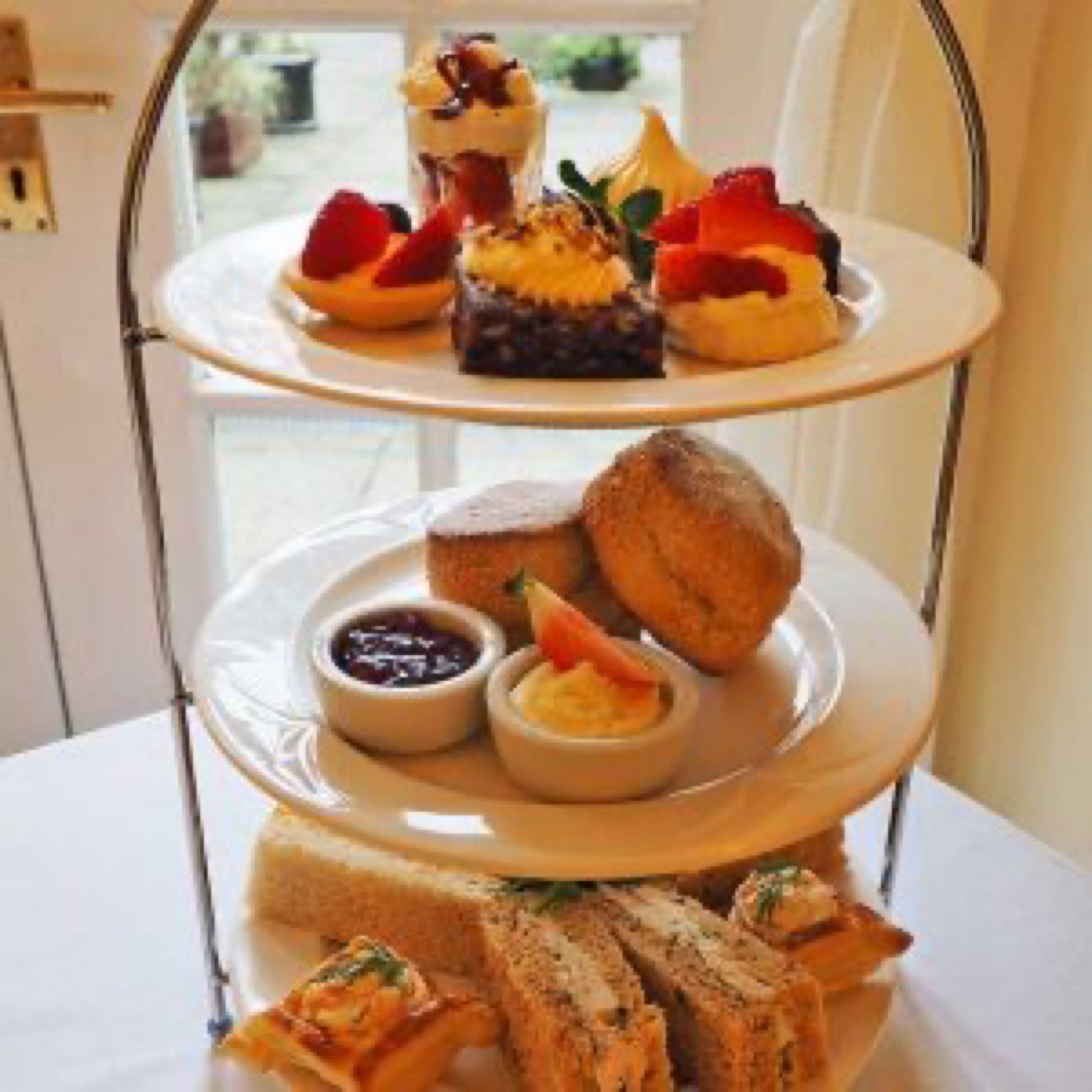 Collection Afternoon Tea /Garden Party Buffet For 10 | Mama
